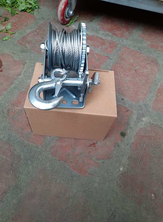 Tời quay tay 600 LBS