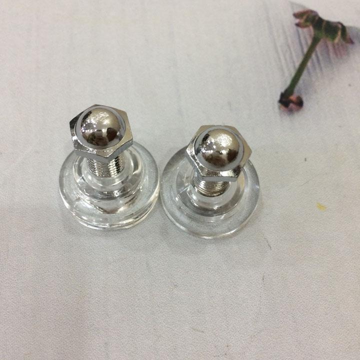 Cặp ốc bịt chân gương cho xe máy Wave đời đầu (Màu trắng)