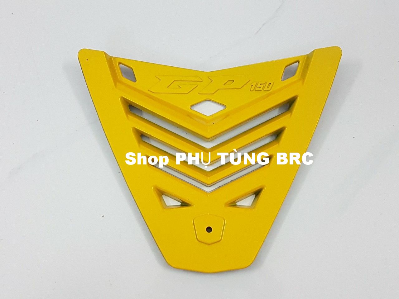 Tam giác chắn bùn trước xe EXCITER 150 ( SL: 1 cái, A/E chọn màu trên đơn hàng, có đủ màu cho khách chọn)