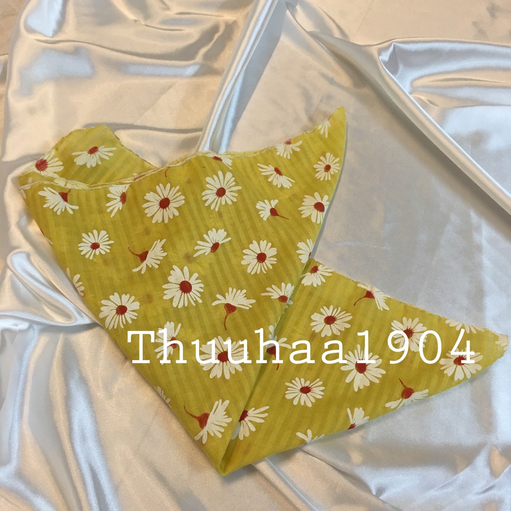 Khăn Quàng Cổ Bandana Hoa Cúc Caro