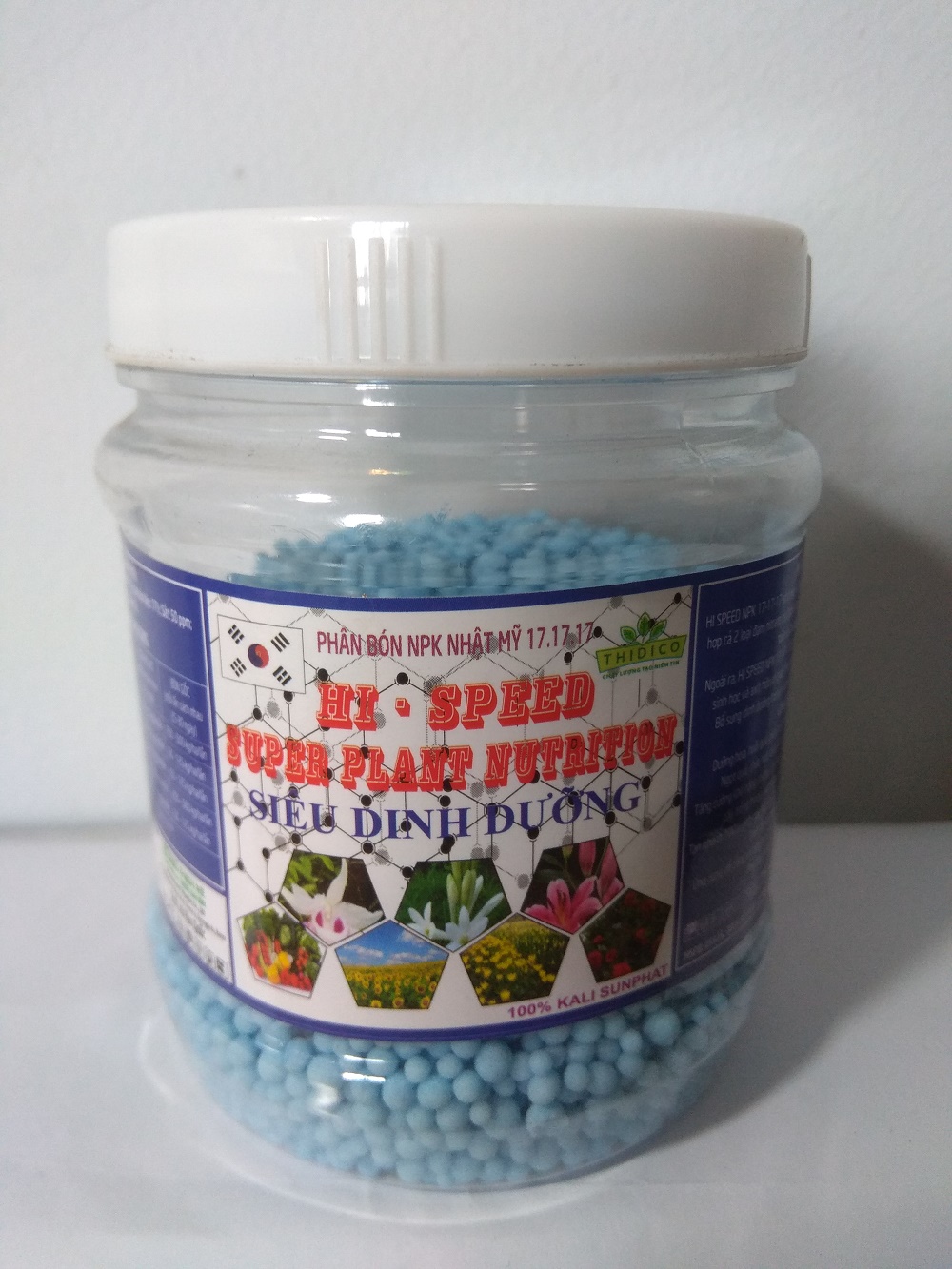 [HCM]Phân bón NPK 17-17-17 nuôi hoa dưỡng hoa nguyên liệu Hàn Quốc - chai 200 gram