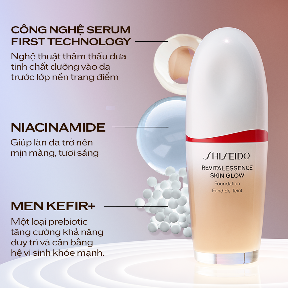 Kem nền Revitalessence Skin Glow Foundation 30ml