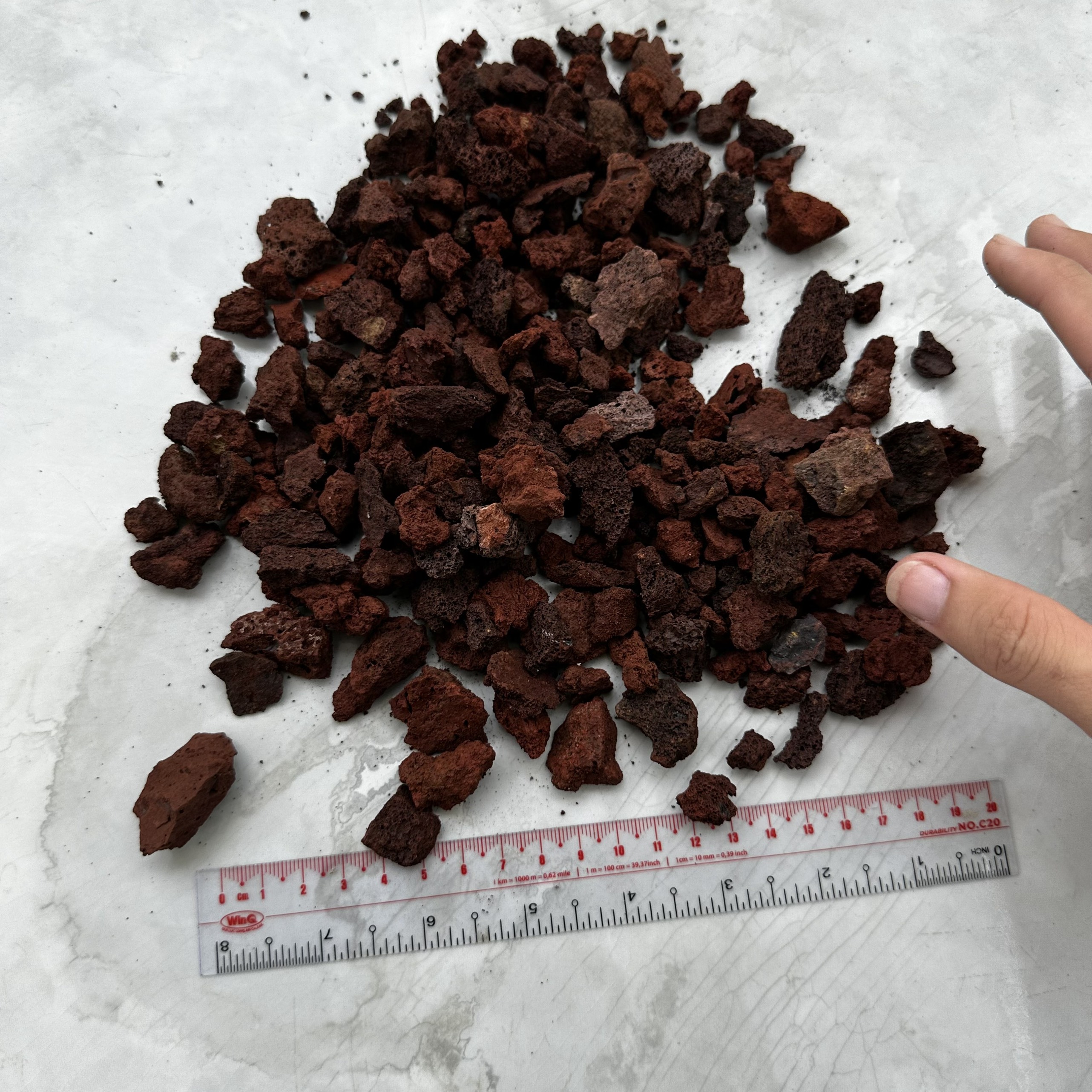 Đá nham thạch trải nền trang trí bể cá 1kg (s)