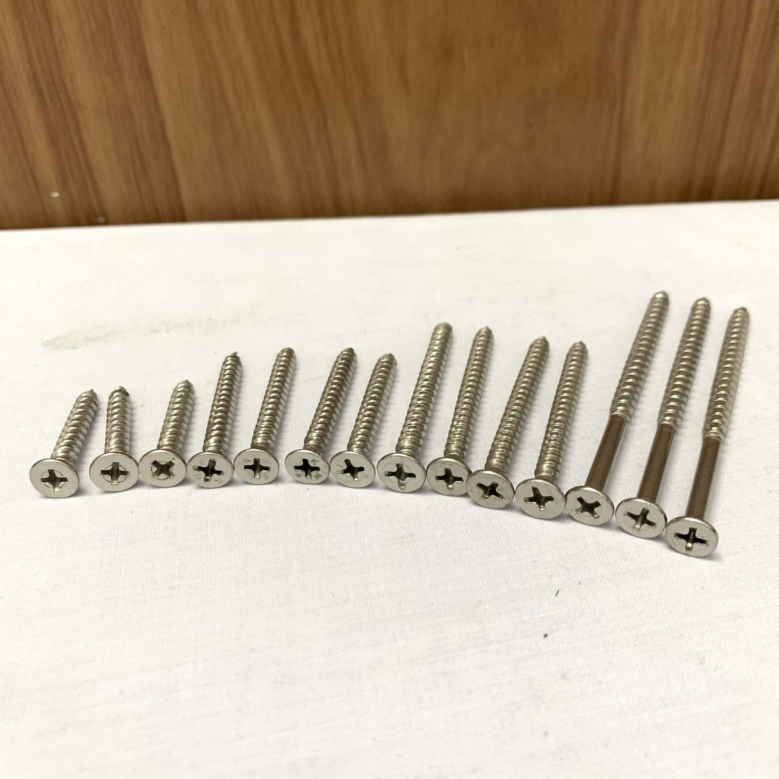 100 Gam ( 1 Lạng ) vít inox 304 phi 5 các độ dài