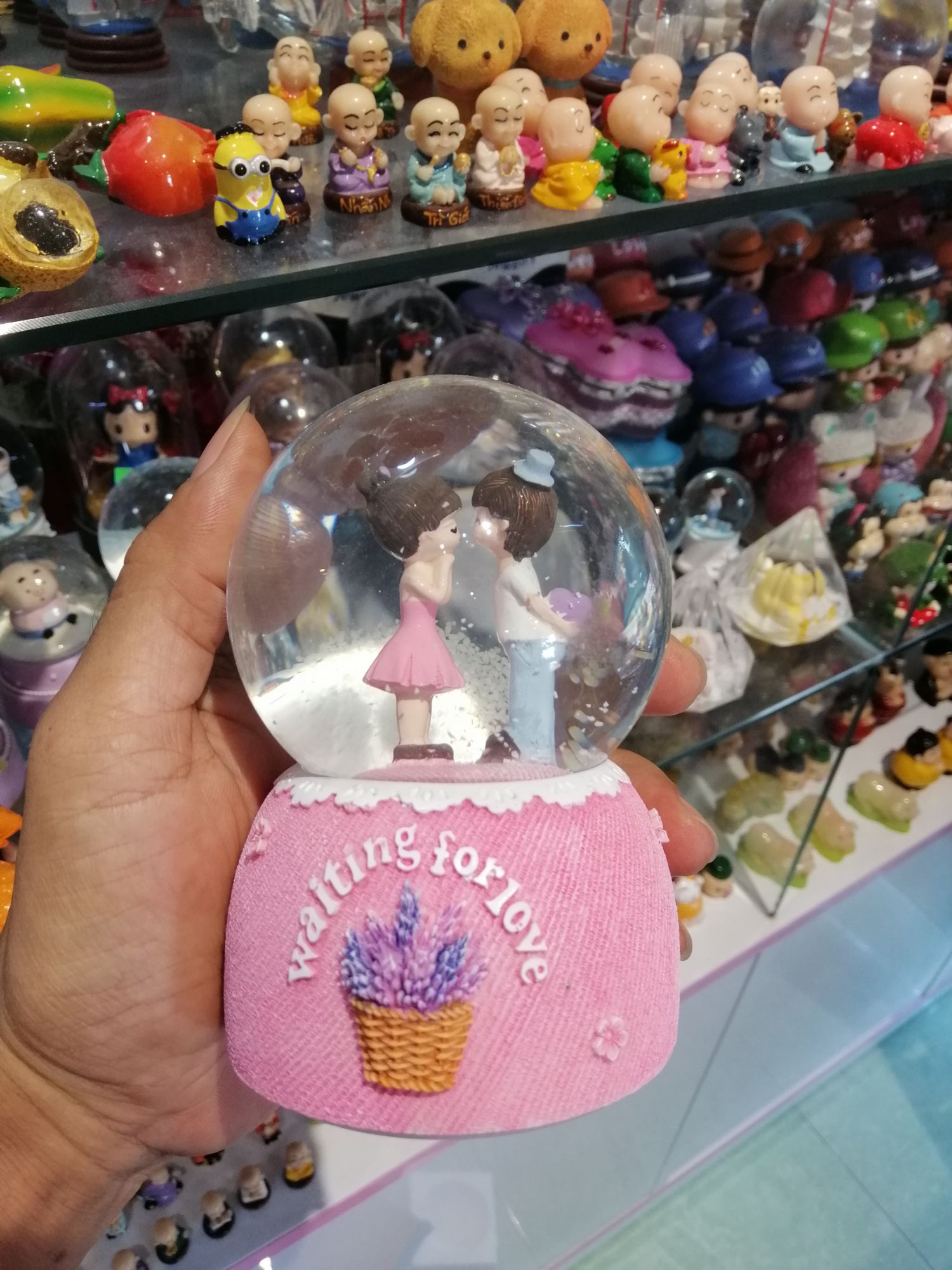 QUẢ CẦU TUYẾT SIZE TRUNG
