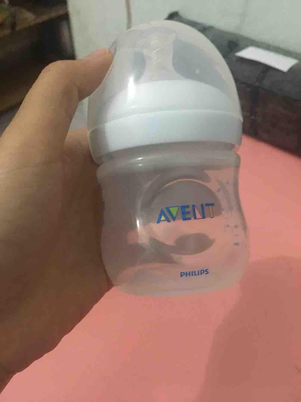Bình sữa Avent natural 125ml núm xoắn siêu mềm