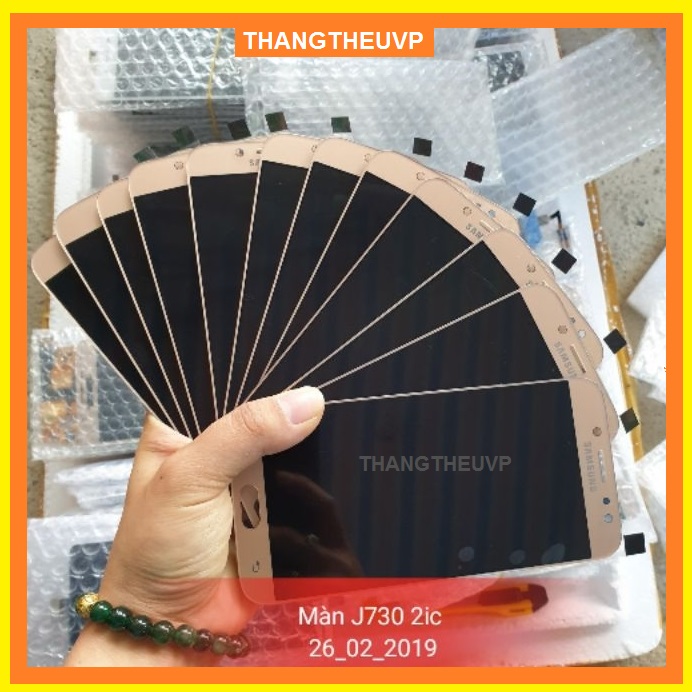 Màn hình J730 /J7 pro - Màn hình sử dụng công nghệ amoled