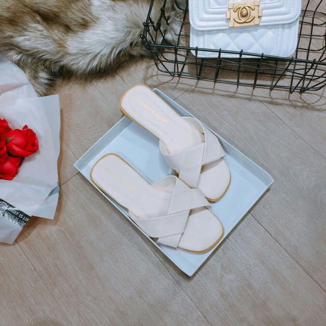 [Hoàn Tiền 15%]Dép lê da mềm quai xoắn Cực hot