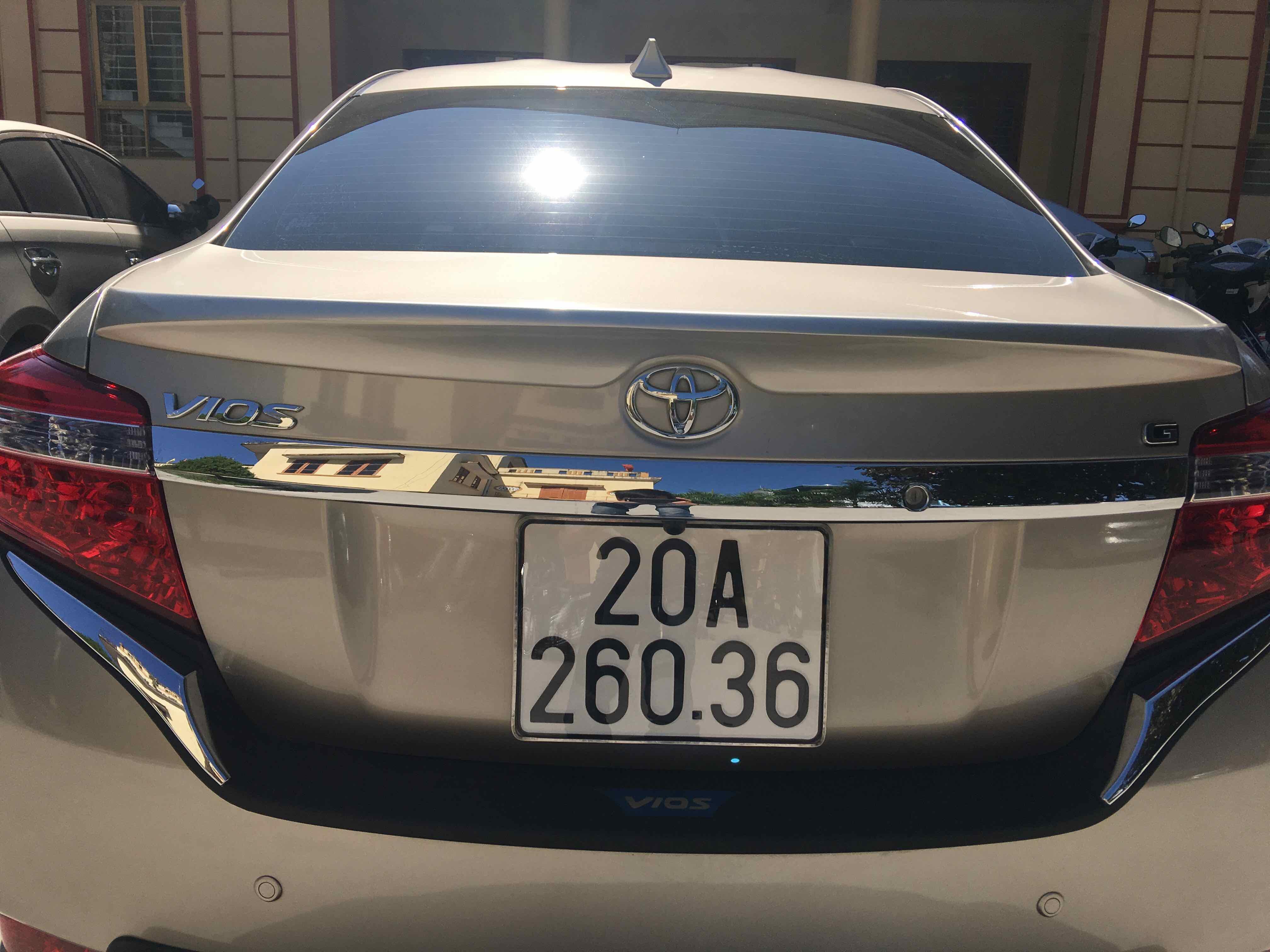 ốp tay mở cốp vios 2014-2018