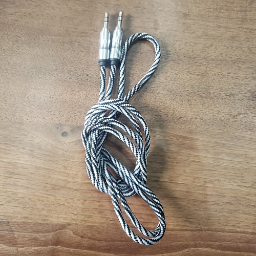 Jack âm thanh 2 đầu 3.5 bọc dù như hình