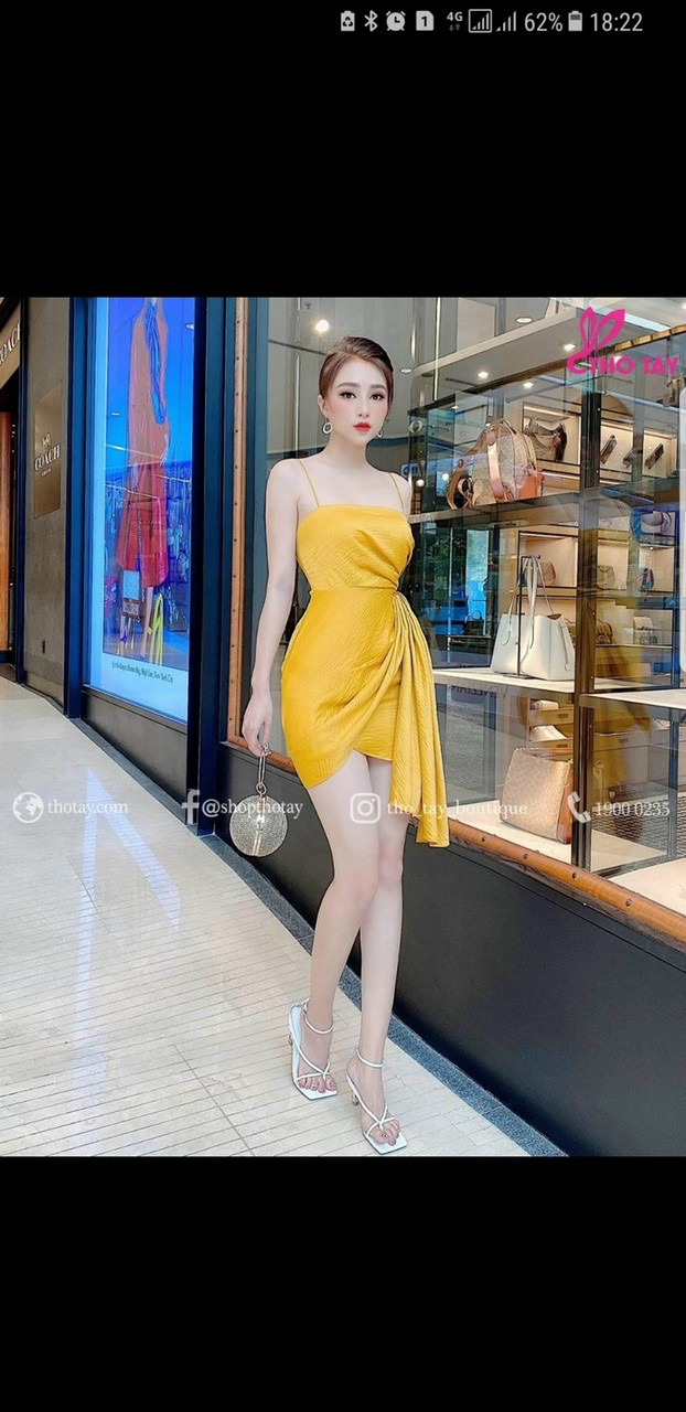 Đầm body 2 dây xếp bèo eo cực sexy sang chảnh