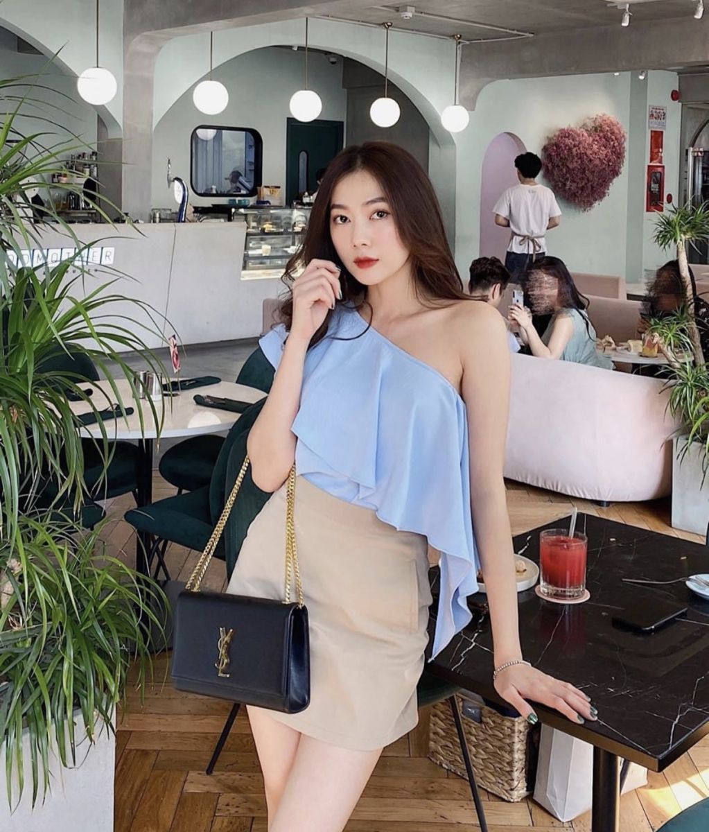[HCM]Áo Lệch Vai Bèo Xéo Chất Liệu Đũi (XANH)