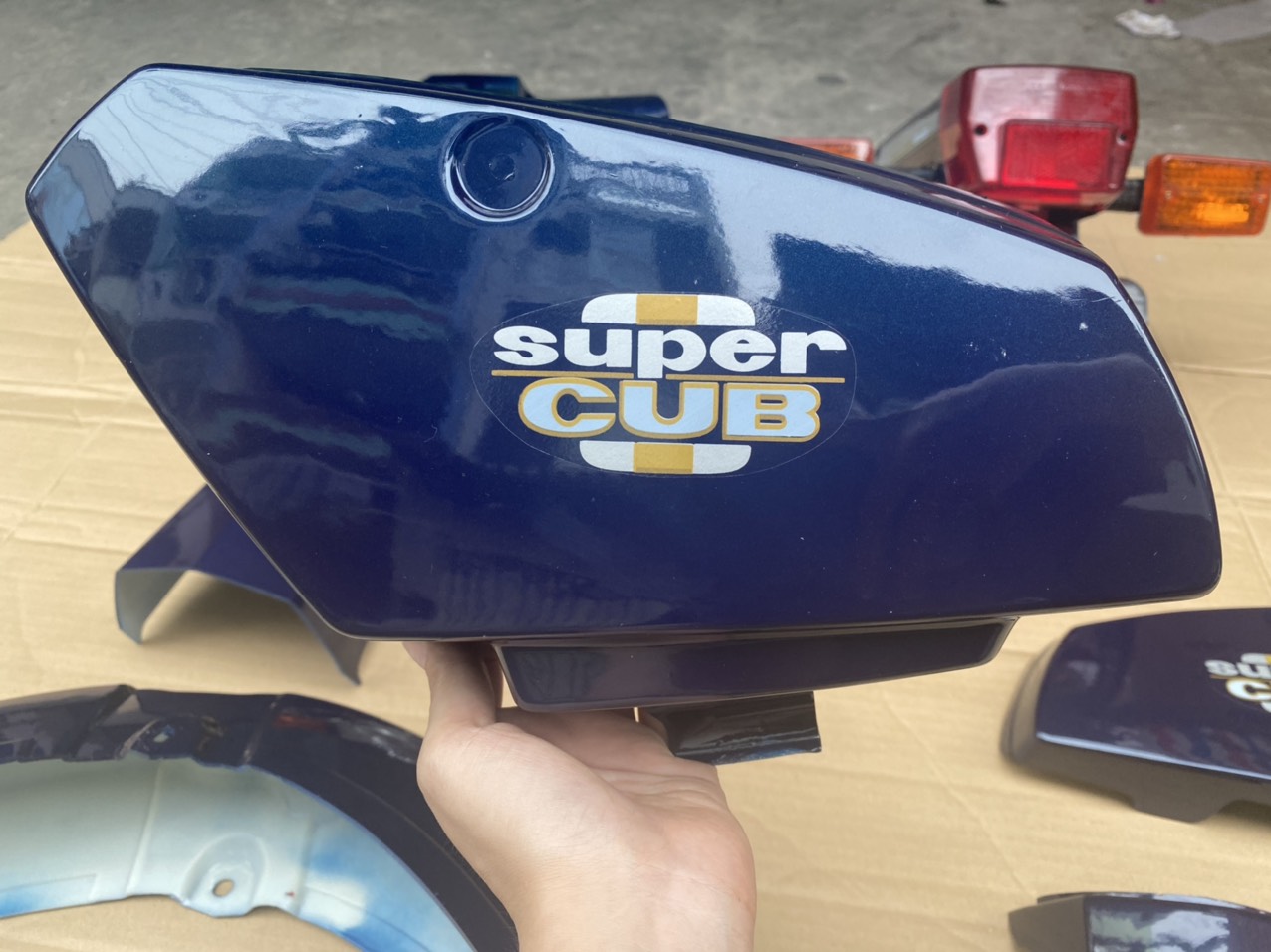 DÀN ÁO Xe CUSTOM ( DÁN TEM SẴN )