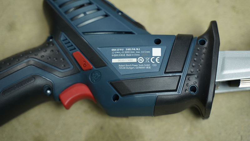 Máy cưa kiếm dùng pin Bosch GSA 12V-LI (Không kèm pin sạc)
