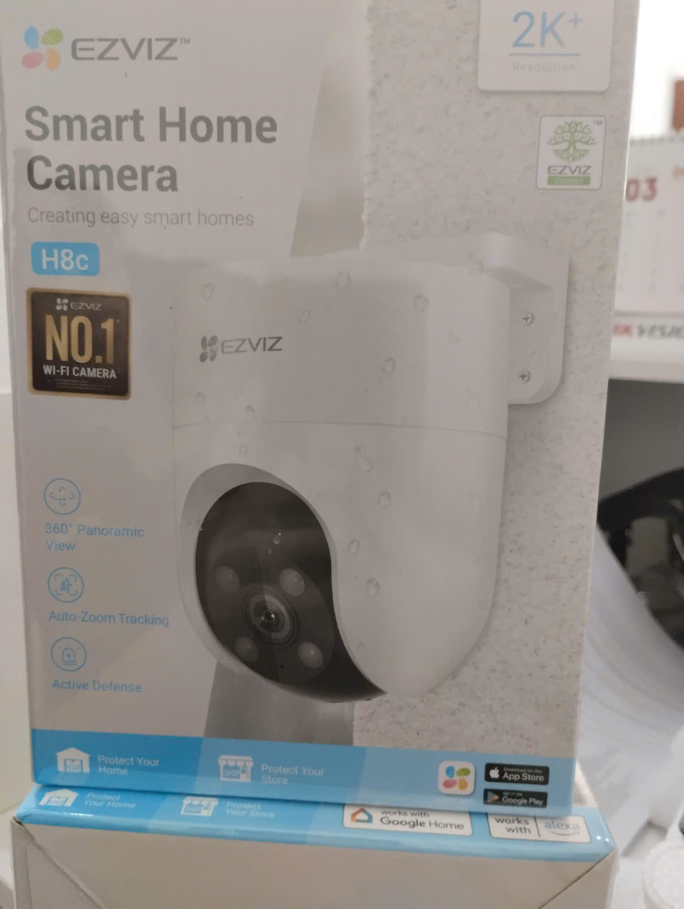 Camera ngoài trời wifi xoay Ezviz H8c 2K+ 4mp auto zoom tracking