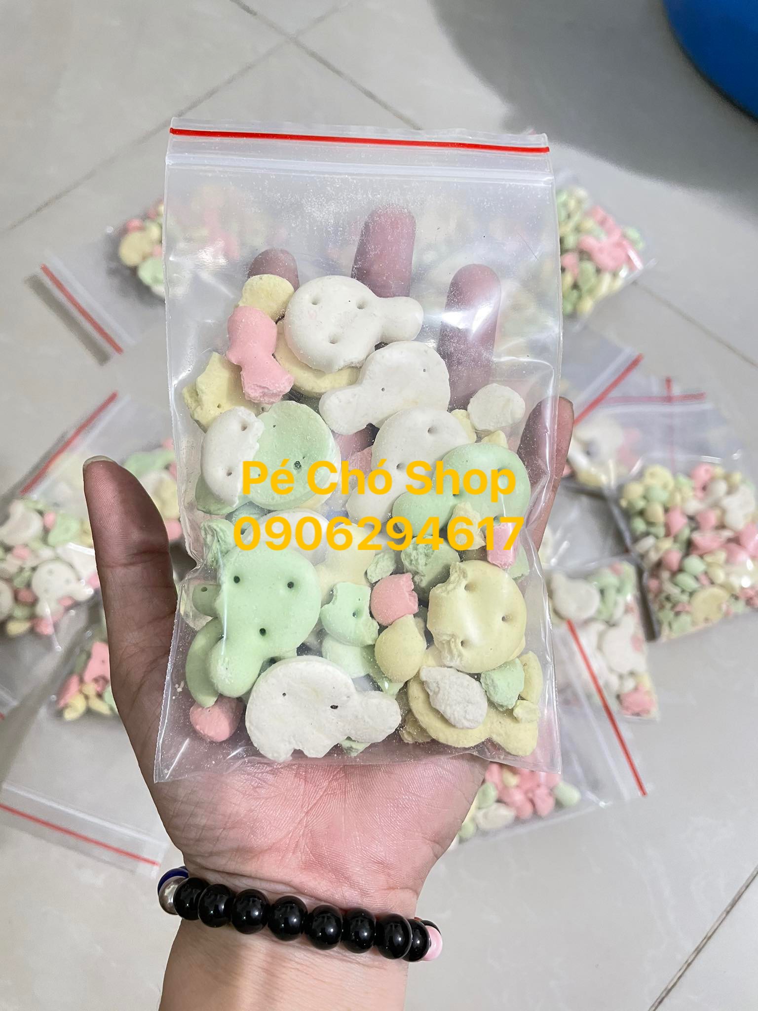 [HCM]Bịch Bánh Gấu(thức ăn dặm dinh dưỡng và mài răng)cho hamstersóc...