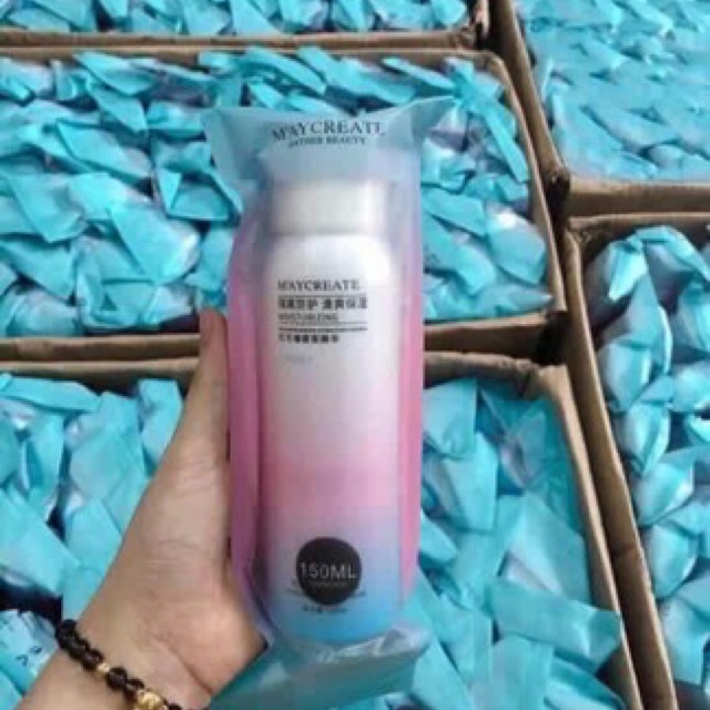 Xịt chống nắng nâng tone make up maycreate nội địa Trung