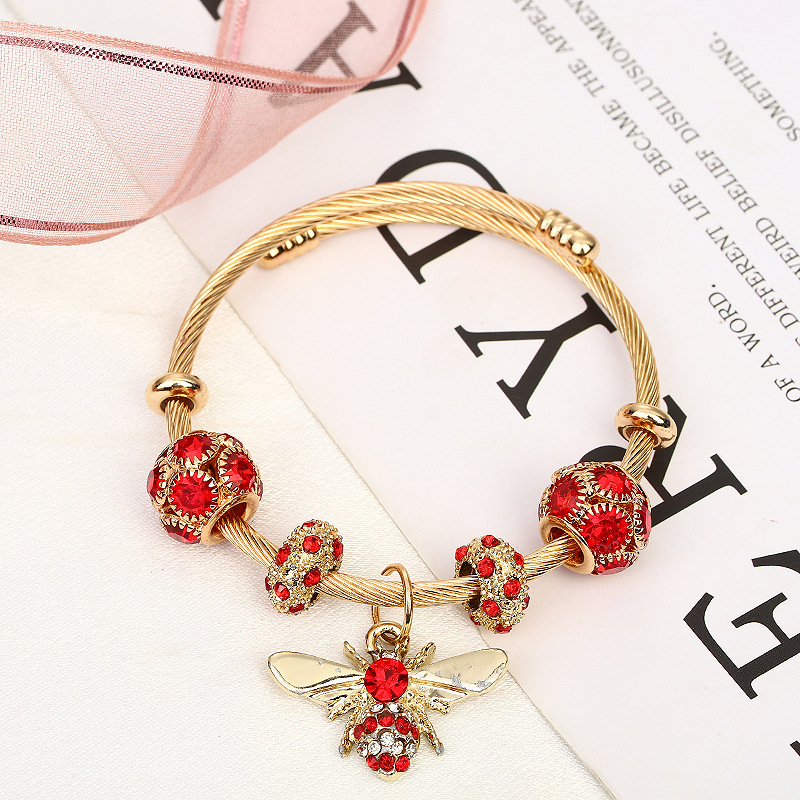Vòng tay Charm Ong siêu đẹp