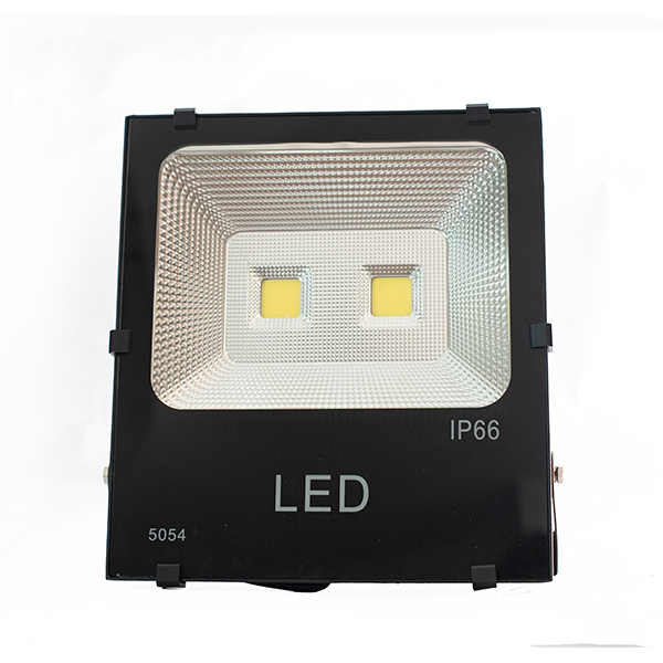 Đèn pha LED đổi màu tự động công suất 100W