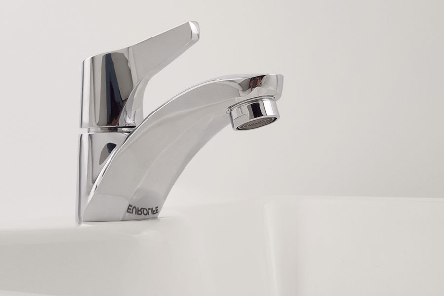 Vòi Lavabo lạnh Eurolife EL-LL114 (Trắng bạc)