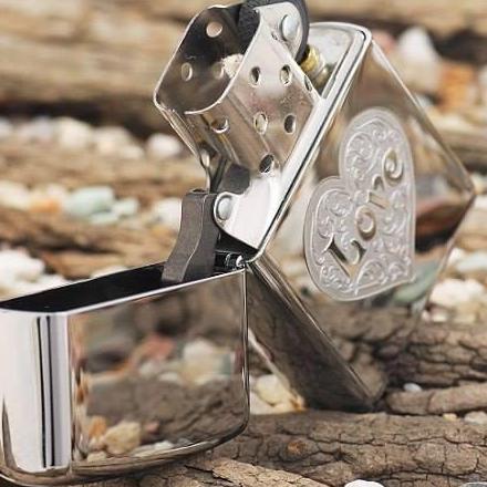 Zippo 24459 - Zippo Love High Polish Chrome