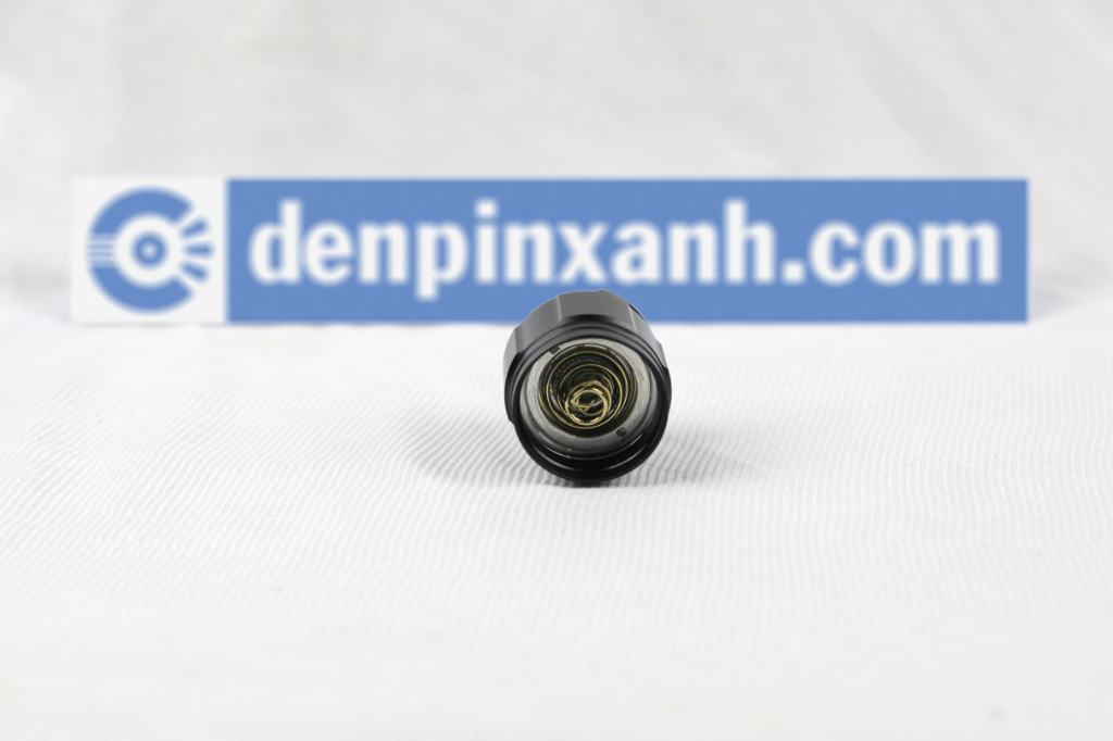 Đèn pin siêu sáng Sofirn C8G