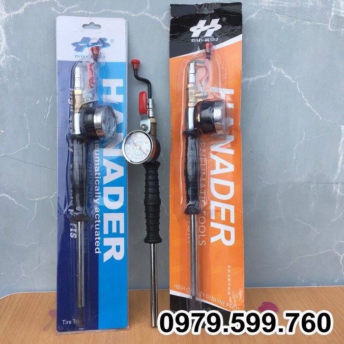 Tay bơm lốp thẳng xoáy ti van, có đồng hồ