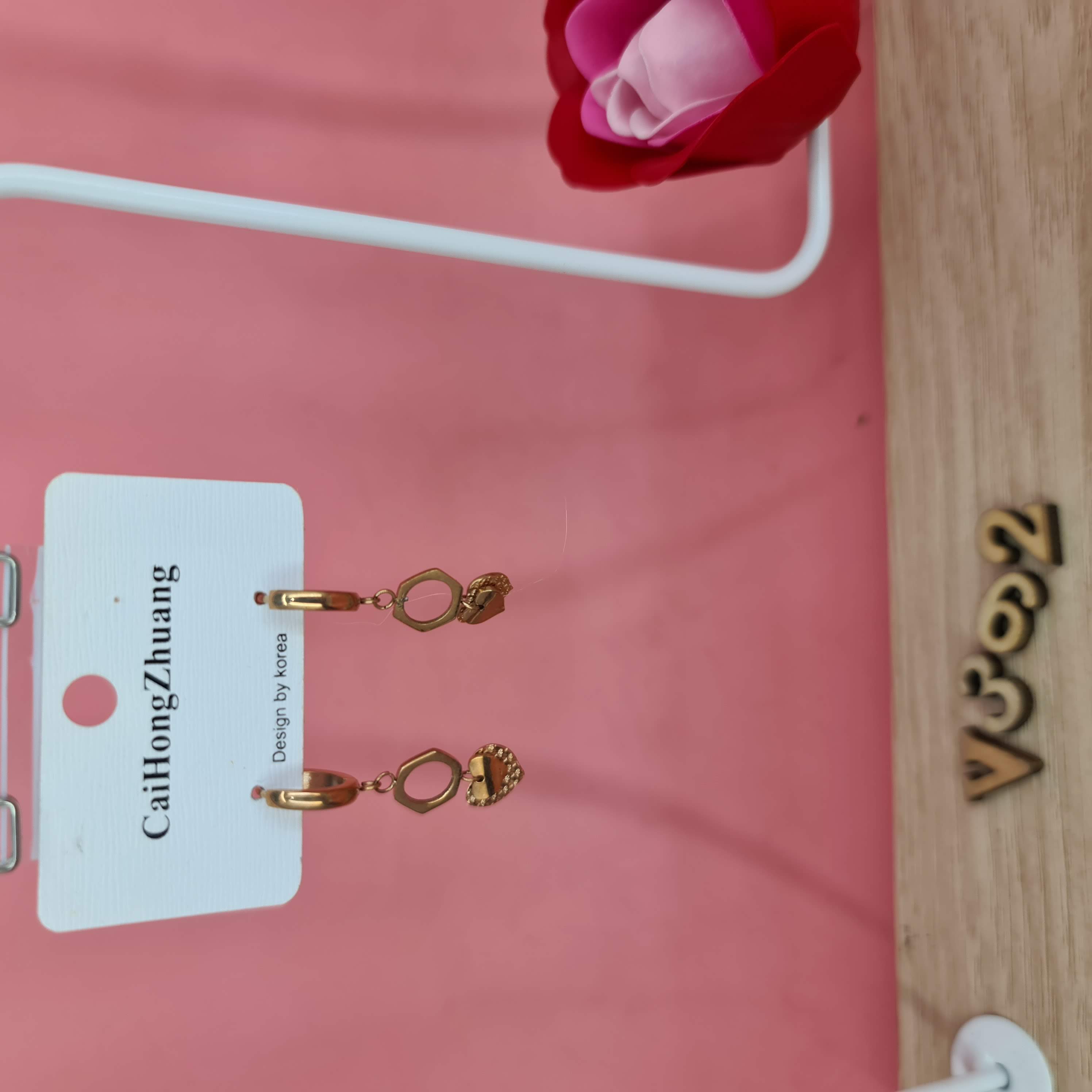 Bông tai tim nhỏ xinh phong cách Hàn Quốc - LB001 + B1293