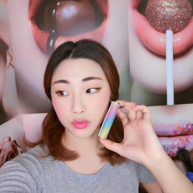 Son Dưỡng Môi Đổi Màu YNM YOU NEED ME