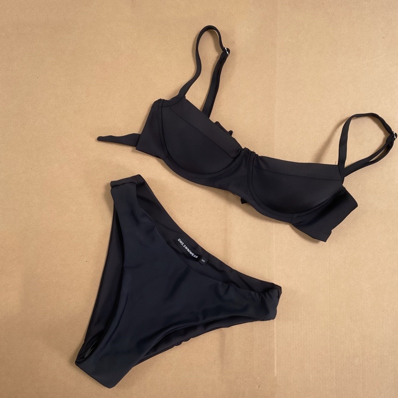 Bikini gọng nâng ngực