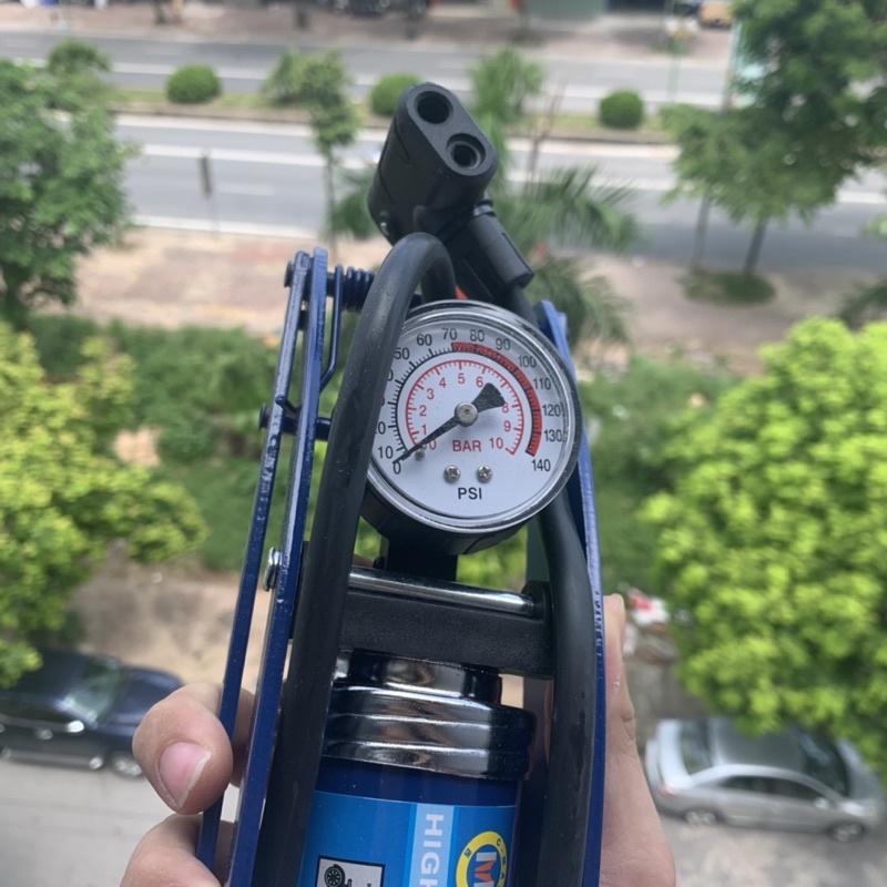BƠM ĐẠP 1 ỐNG (L0001 C-MART)