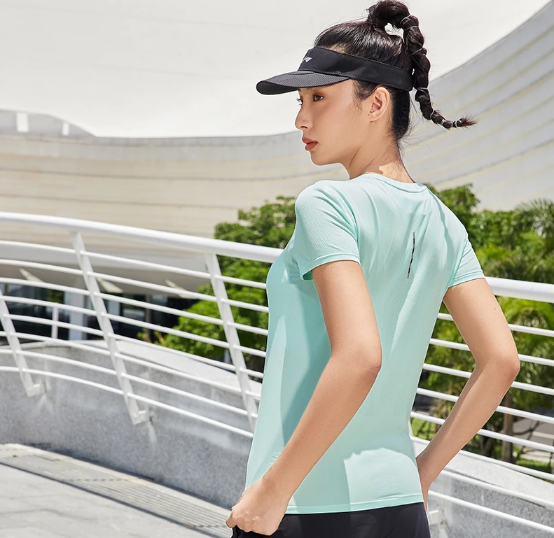 Áo Thun Thể Thao Nữ LINING ATSS382 Chính Hãng