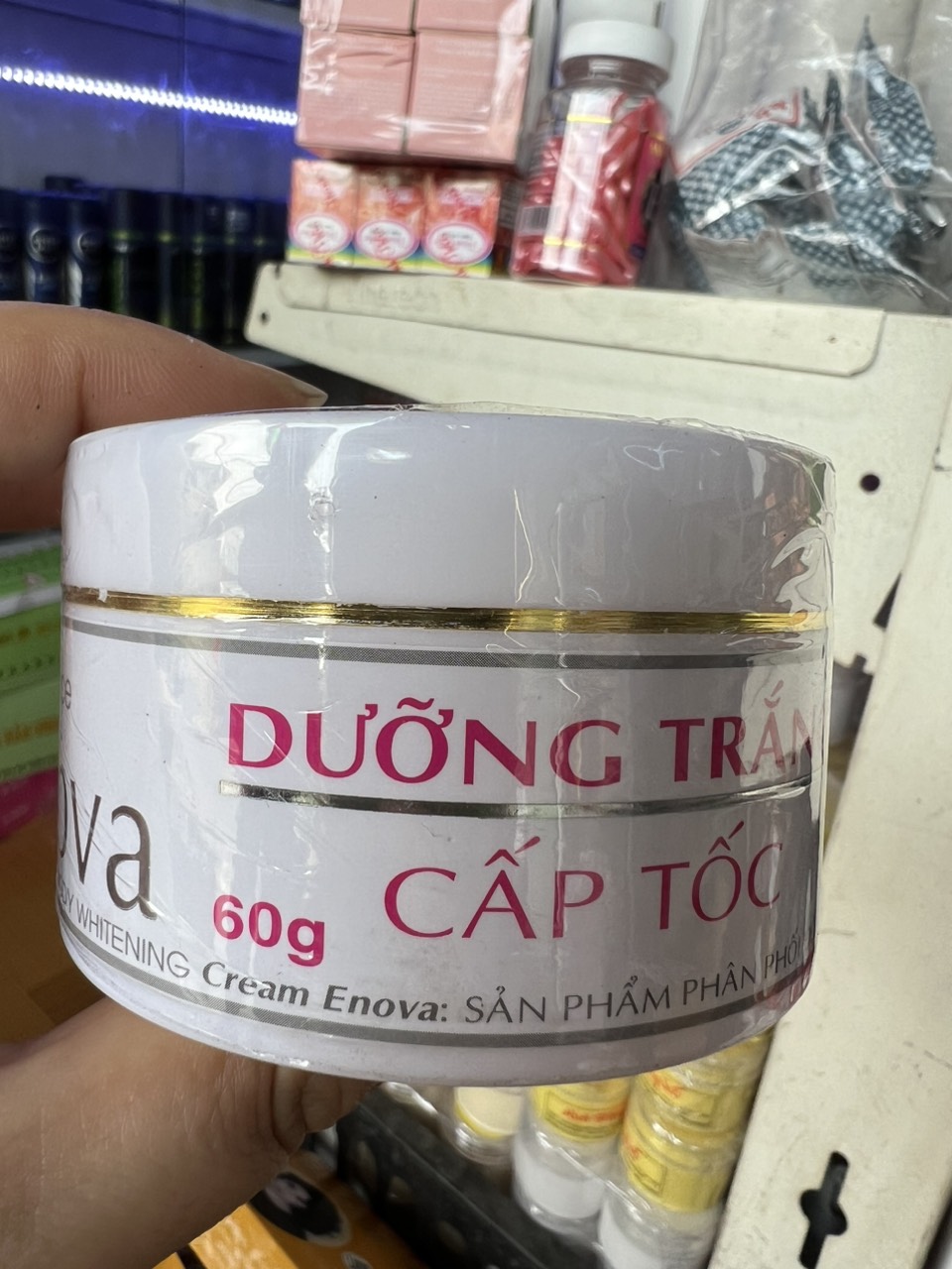 Lẻ 1 hộp kem enova dưỡng trắng cấp tốc 60gr