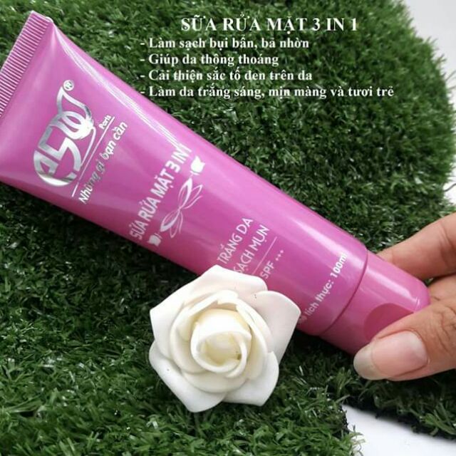 Sữa Rửa Mặt E5 3 in1 trắng da sạch mụn-100ml