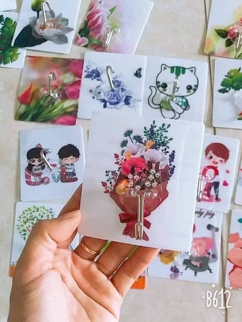 Combo 10 Móc dán tường 3D siêu chắc chắn, MÓC DÁN THẦN THÁNH