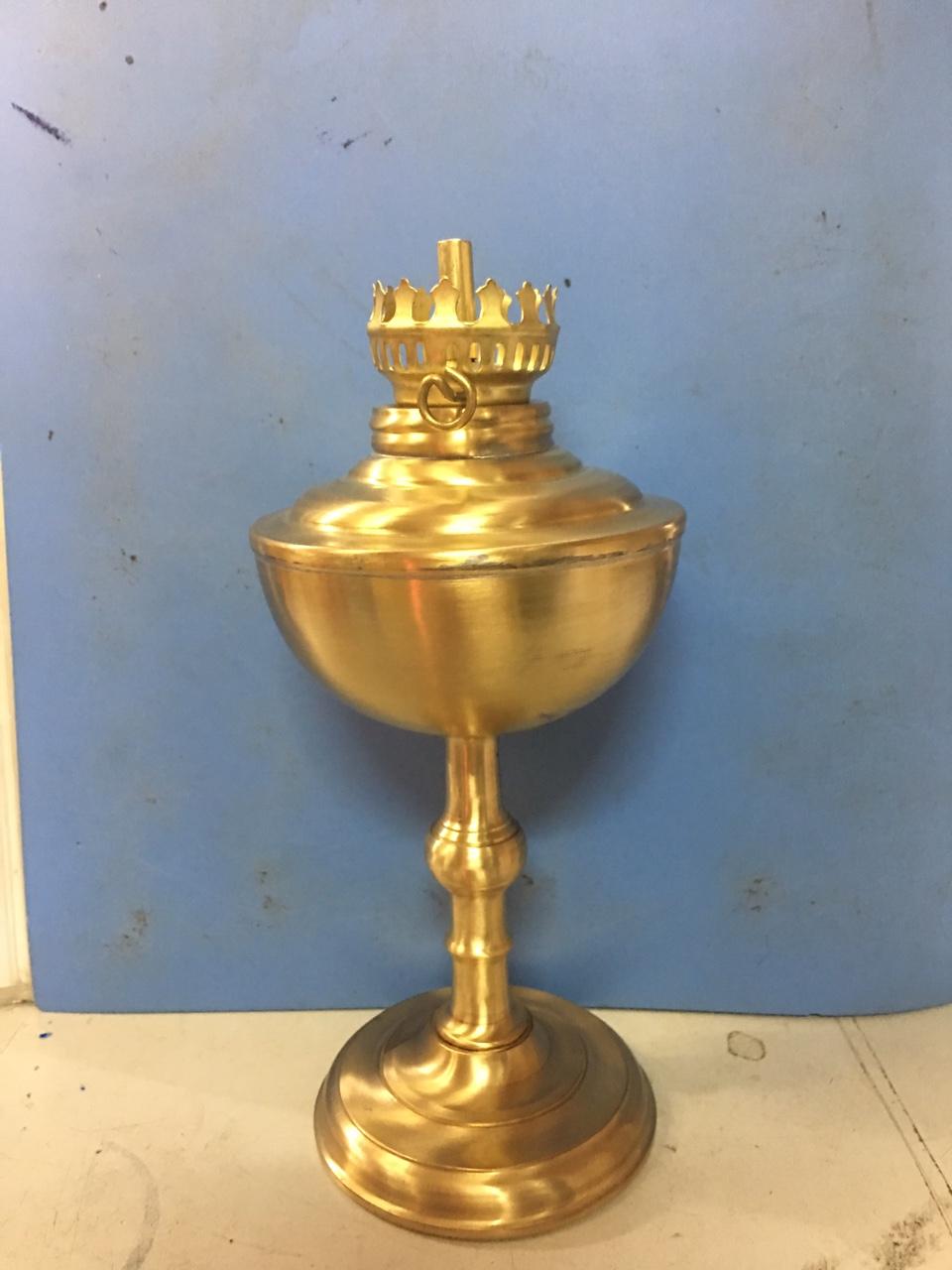 Đèn dầu bằng đồng đúc 17cm