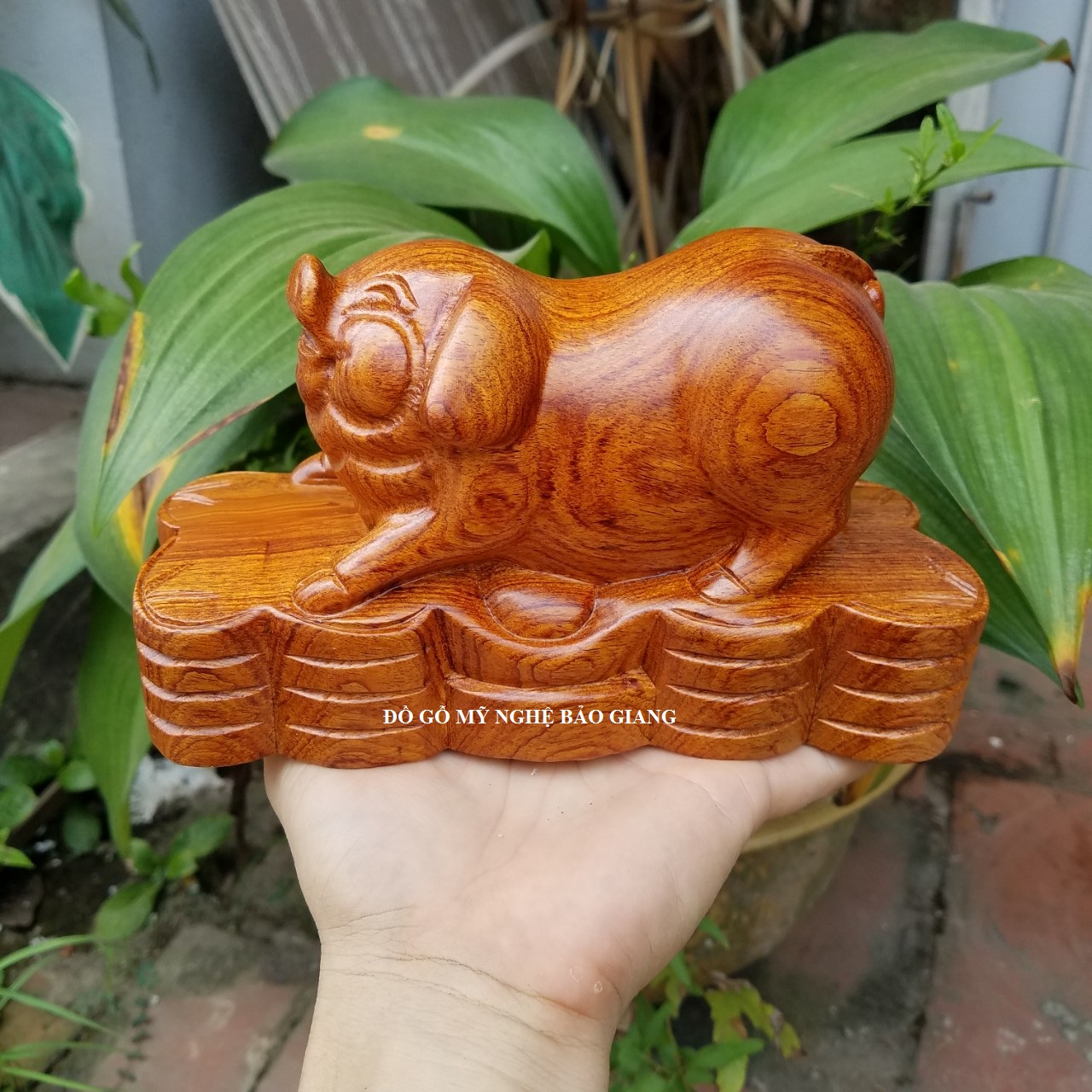 Tượng con lợn gỗ hương 19x8x10cm