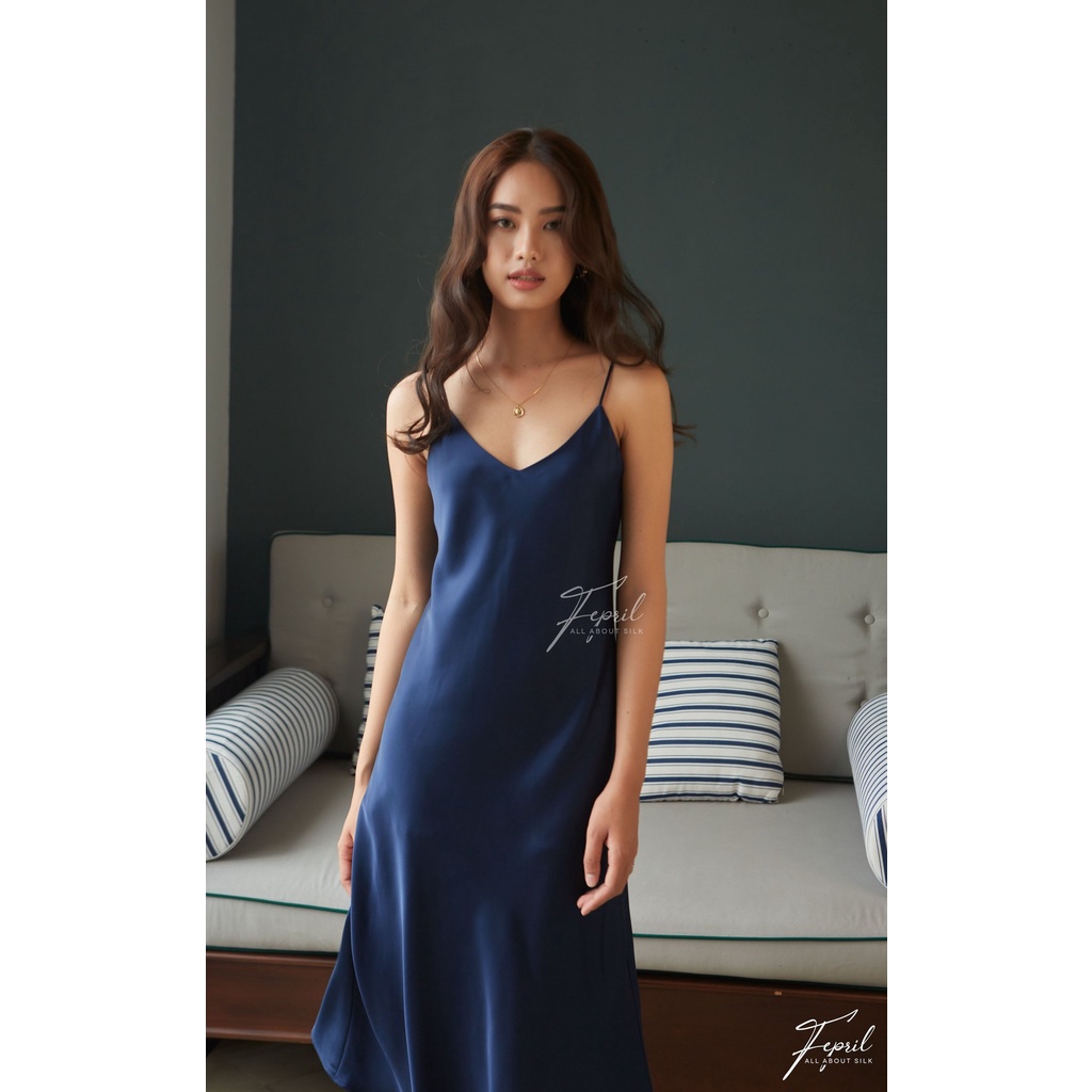 Đầm lụa trơn dài FEPRIL Bias Cut long dress
