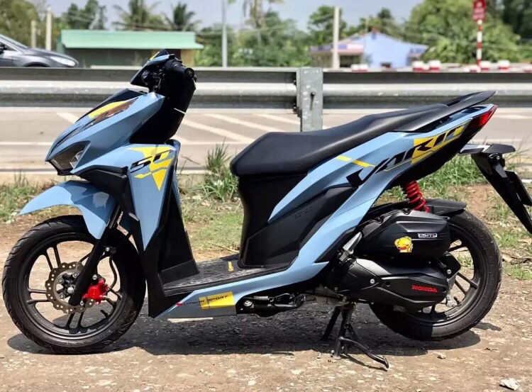 Tem trùm xe máy Vario xanh xám -làm tem xe máy Vario theo yêu cầu - Tem xe máy Vario rẻ và đẹp