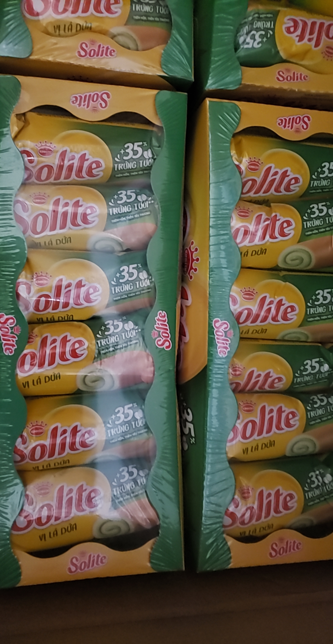 [HCM]Bánh bông lan cuộn Solite 360g 4 vị