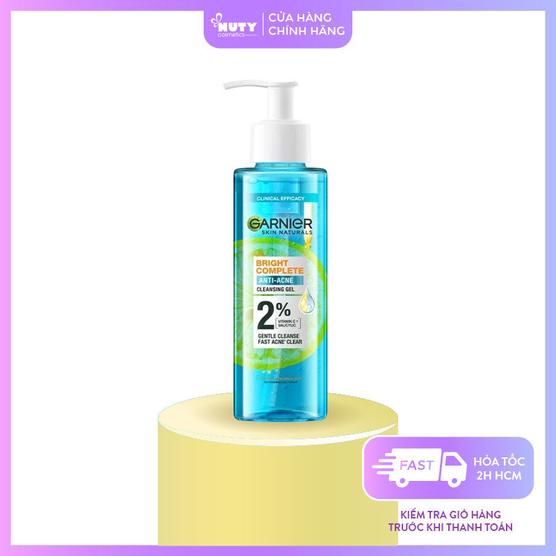 Sữa rửa mặt 3 trong 1 giảm mụn & sáng da garnier bright complete 3 in 1 foam anti acne