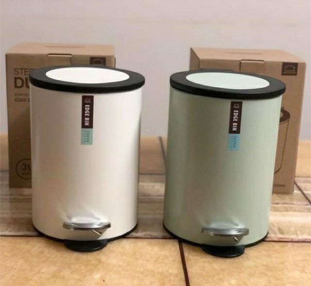 Thùng Rác Đạp Chân Lock&Lock dung tích 3 lít BYP101