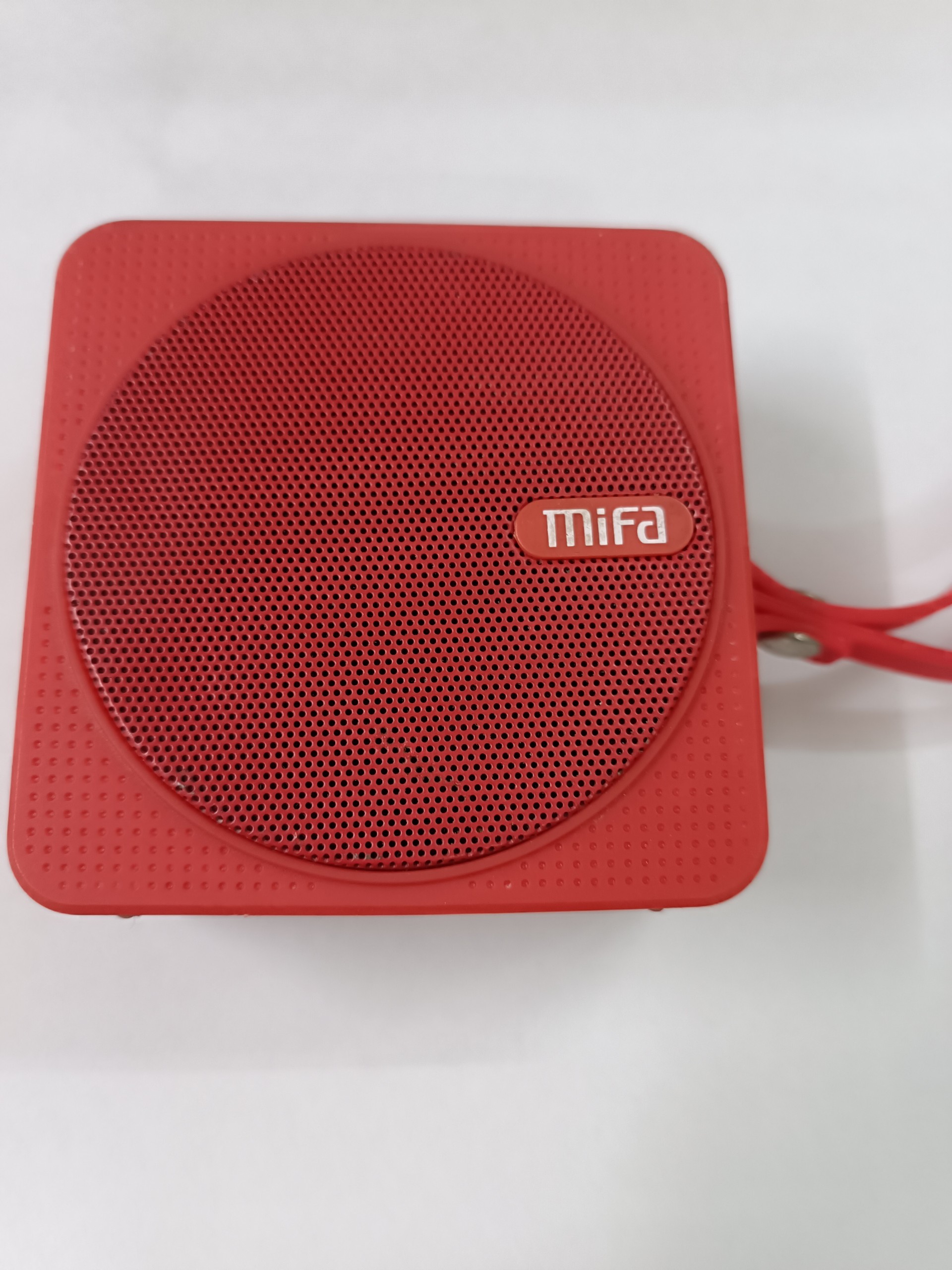 Loa Bluetooth Mifa BV150 ( Like New )