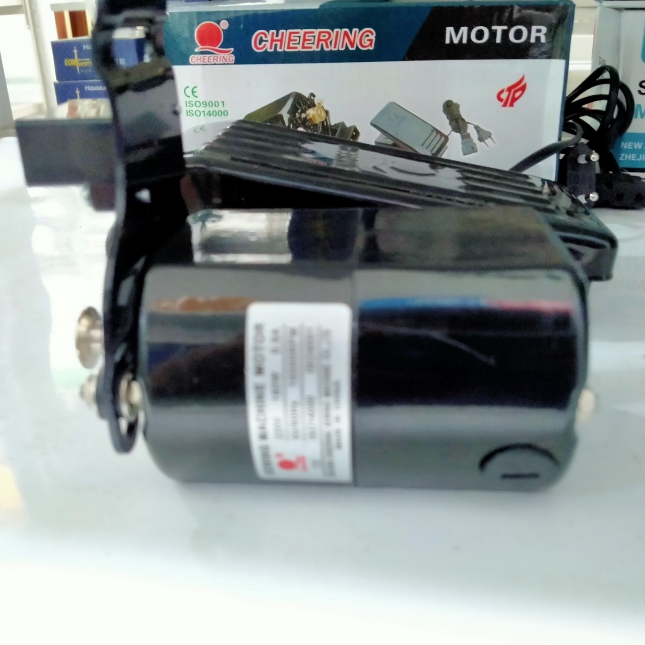 Mô tơ máy may gia đình 180W  (motor+bàn ga+dây curoa)
