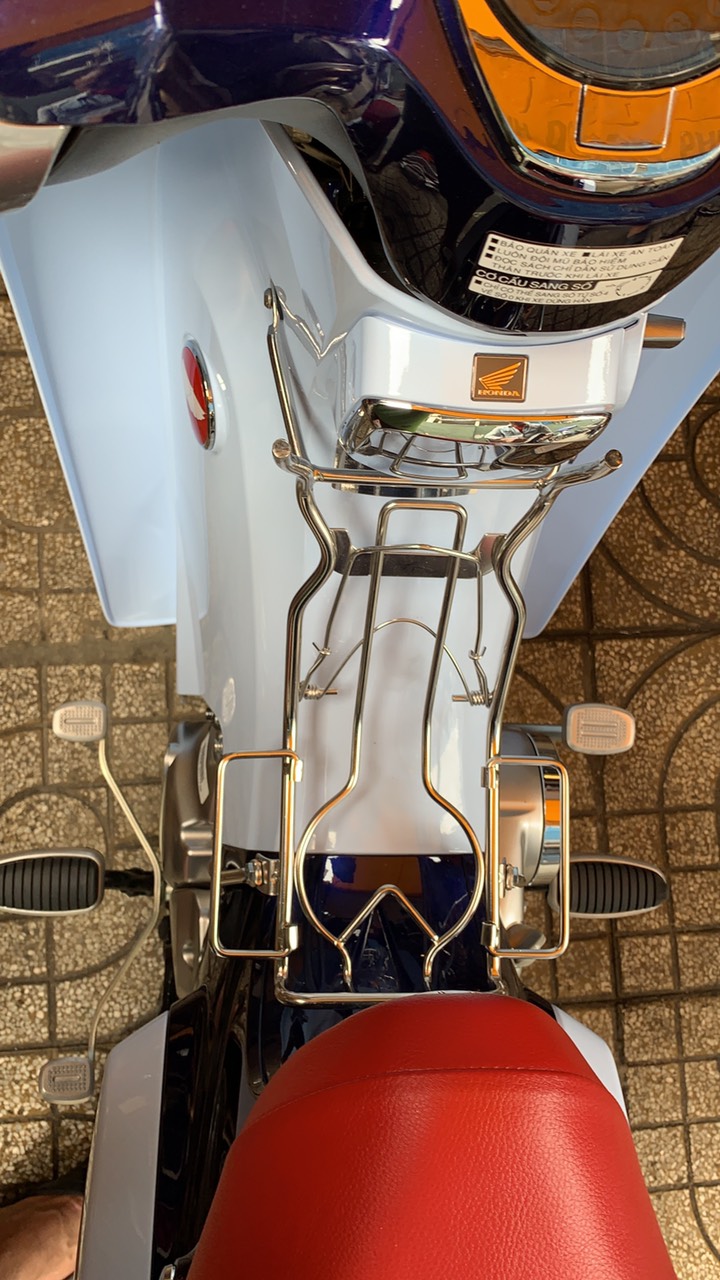 Ba ga giữa cub 125 ( đời 2018) inox 10 ly