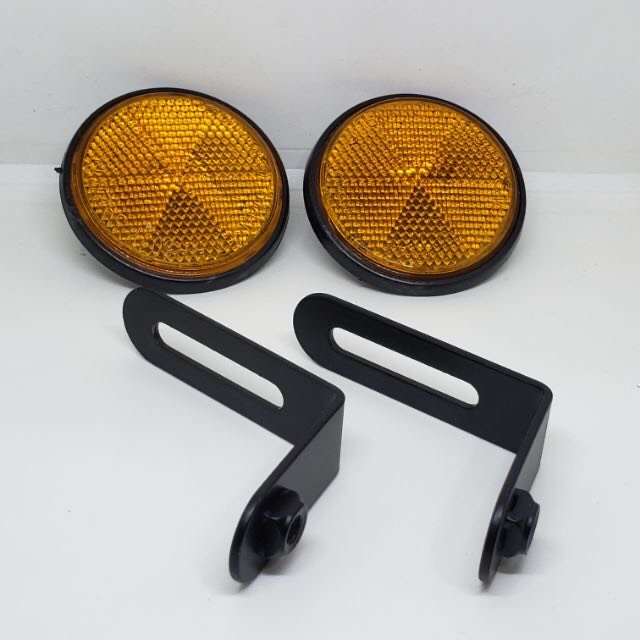 BỘ 2 MẮT MÈO PHẢN QUANG KÈM PAT SẮT SAU- K2