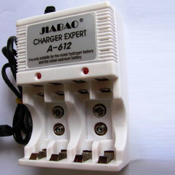 BỘ SẠC ĐA NĂNG 2A,3A,9V -DIY019