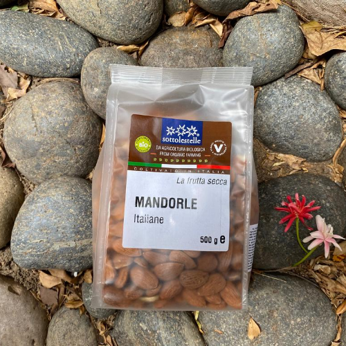 Hạt hạnh nhân hữu cơ  đã tách hạt Sottolestelle 500g
