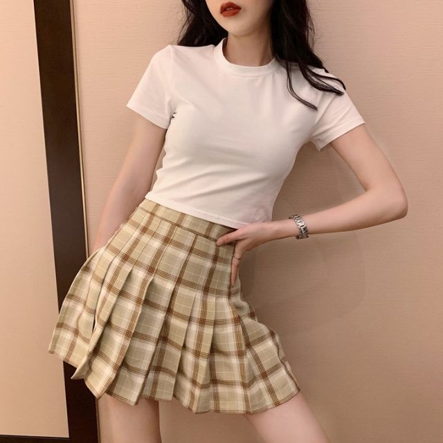 Áo Croptop tay ngắn cổ tròn dáng ôm body