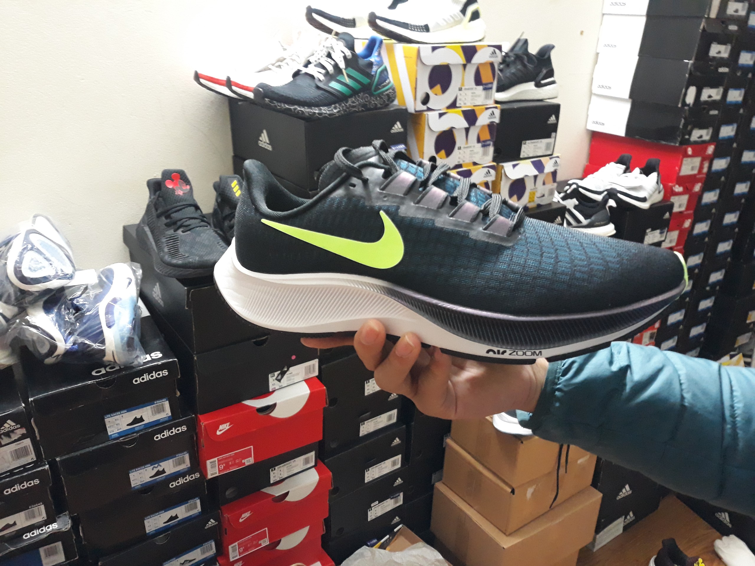 (sale đậm sneaker Nam) Nike Air Zoom Pegasus 37
